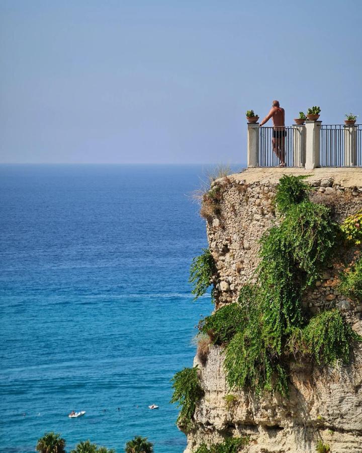 Apartamento Il Marchese Del Grillo Tropea Exterior foto