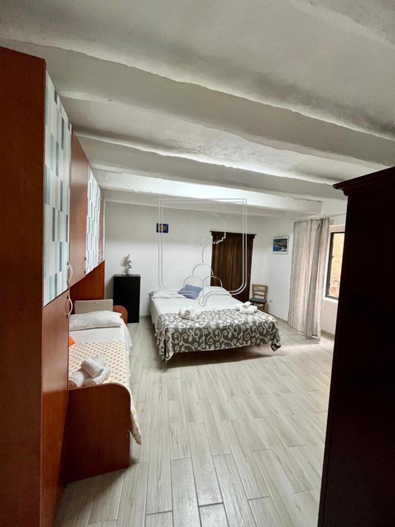 Apartamento Il Marchese Del Grillo Tropea Habitación foto