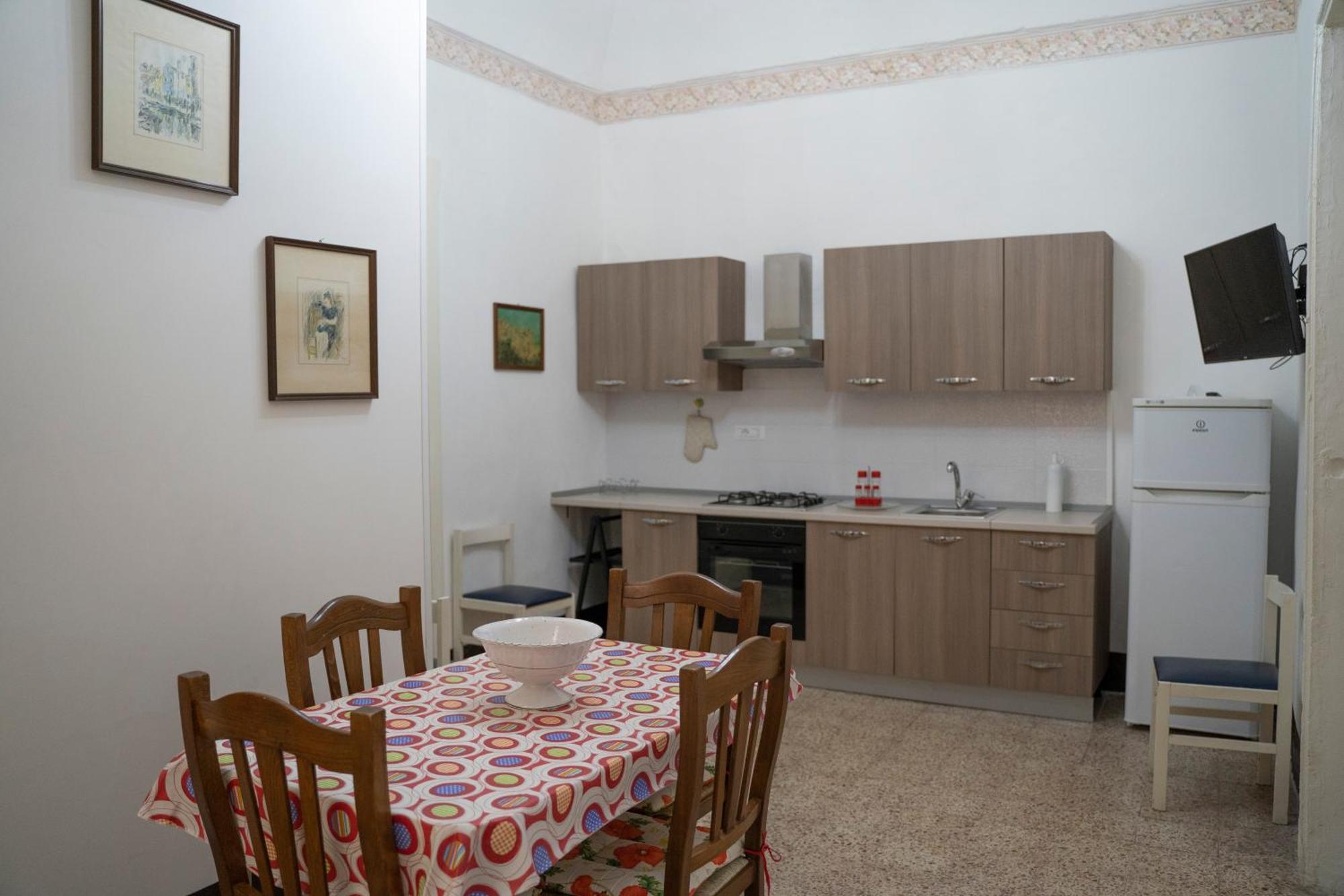 Apartamento Il Marchese Del Grillo Tropea Habitación foto